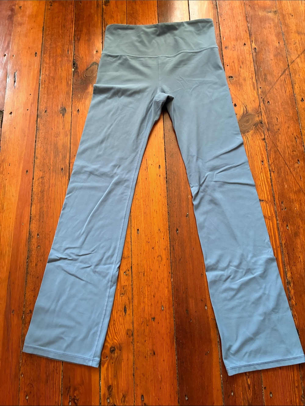 Athleta Elation Straight Leg Legging in Slate Blue